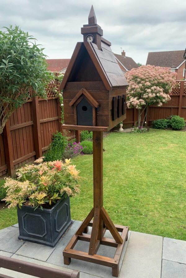 The Church Birdhouse & Stand Bird & Lodgings