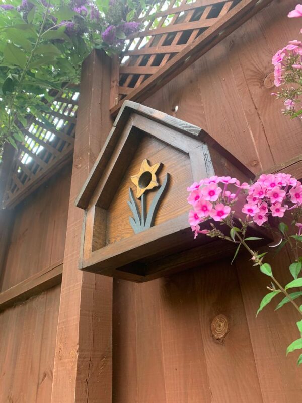 The Daffodil - Birdhouse - Image 5