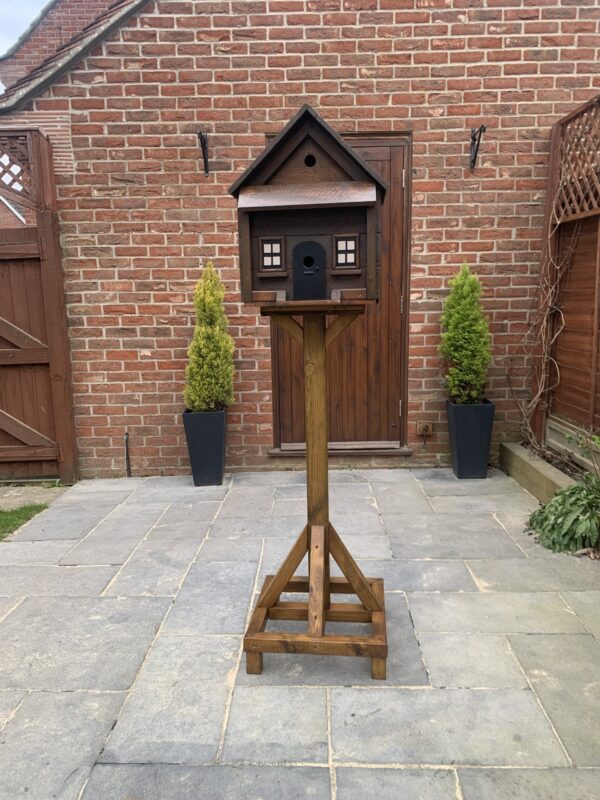 The Two Storey - Birdhouse & Stand