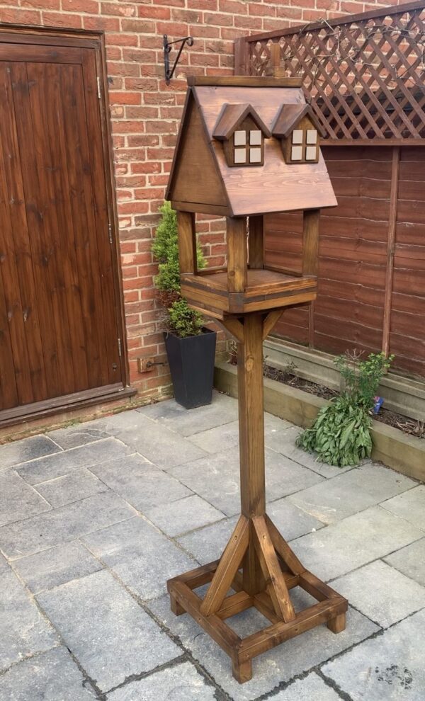 The Bird Table - Image 4
