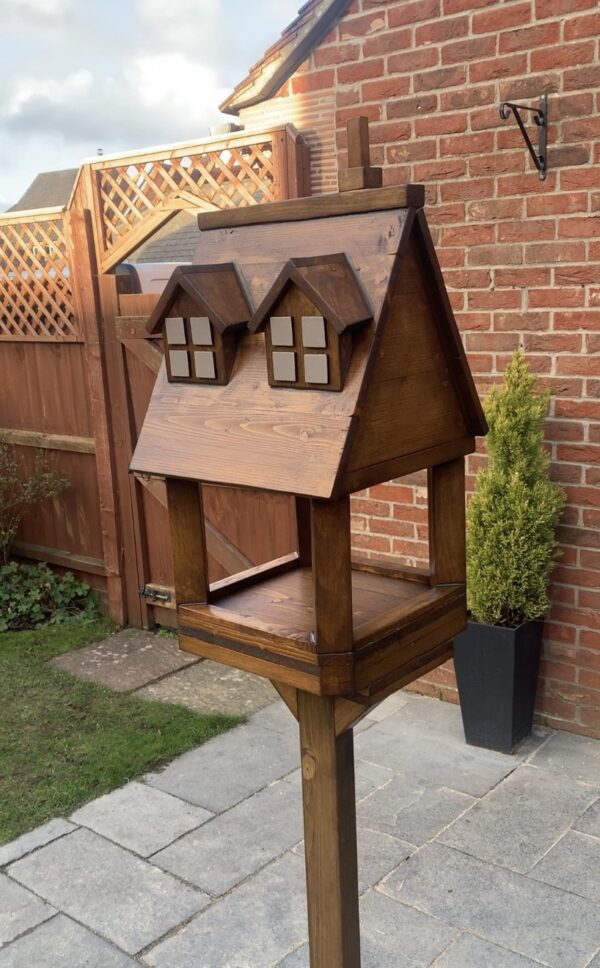 The Bird Table - Image 6