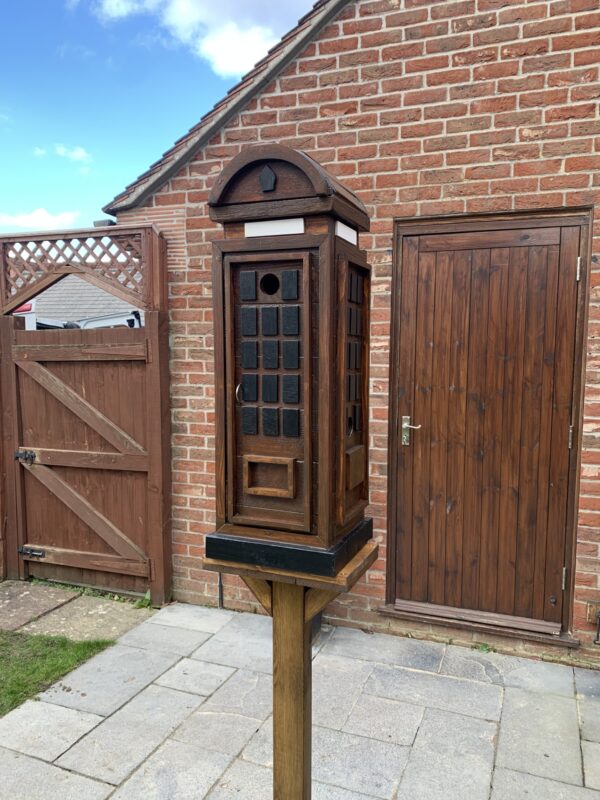 The Phone Box - Birdhouse - Image 5