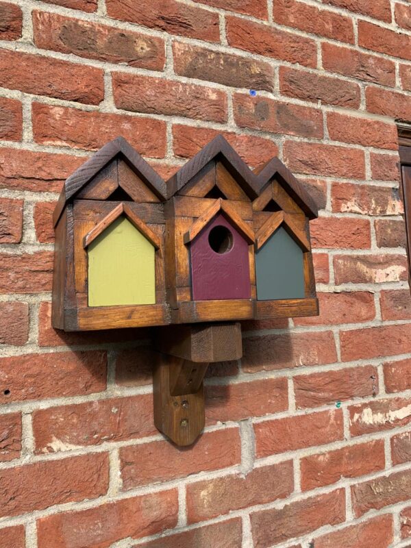 The Beach Huts – Birdhouse
