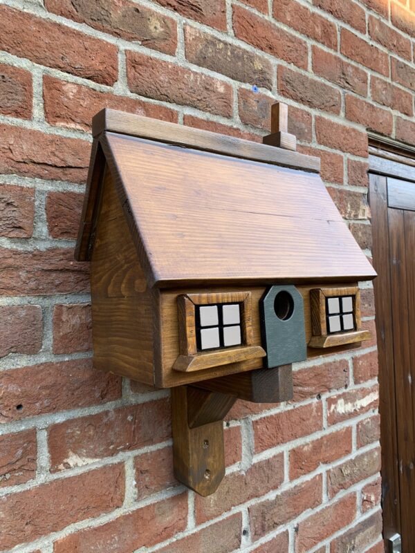 The Cottage - Birdhouse